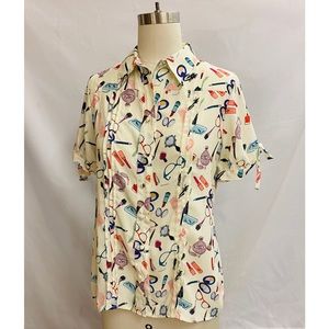 Women’s Makeup Blouse